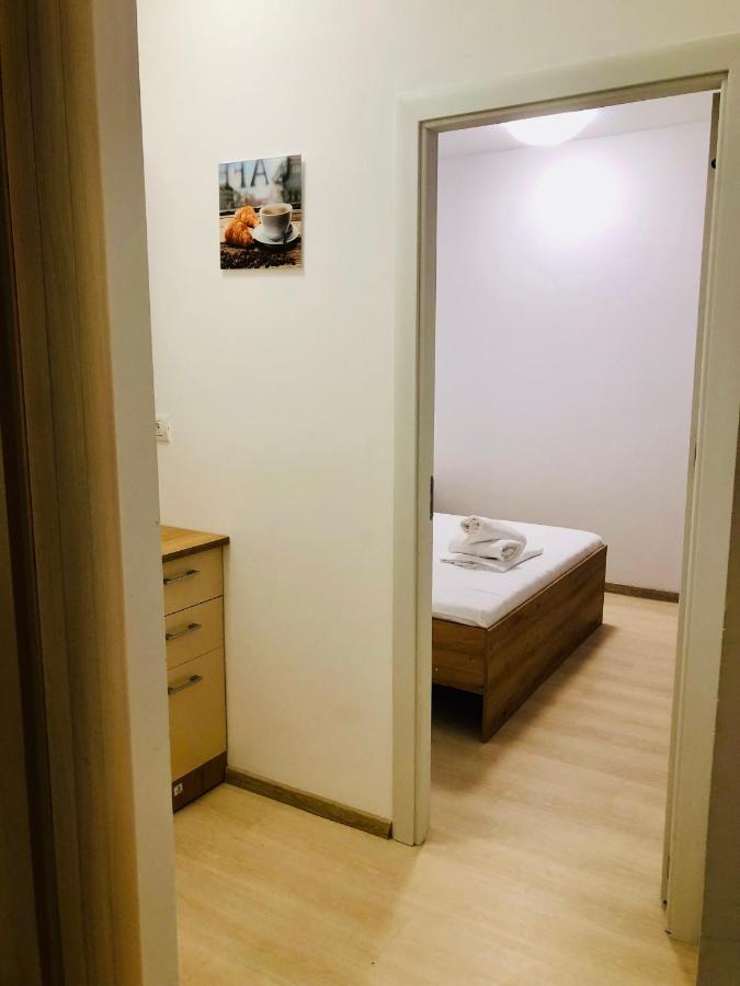 Ultra-Central Modern And Big Apartments In Union Square U41-U44 Timisoara Exterior foto